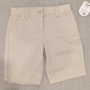 Wonder Nation Kids Beige Classic Flat Front Uniform Short for girls size 8 NWT